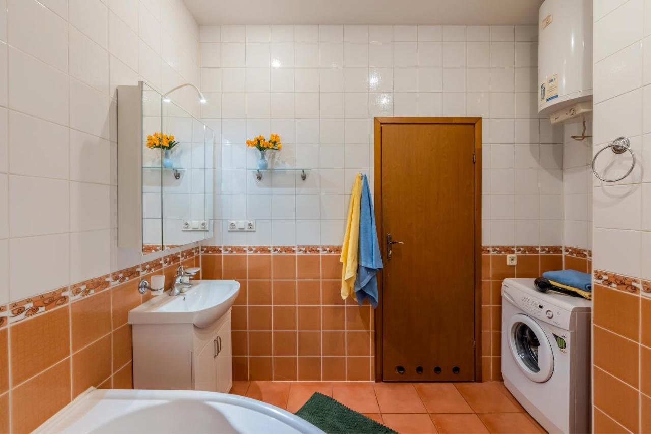 Ferienwohnung 2К Квартира Між Майданом Та Софією Київською Exterior foto