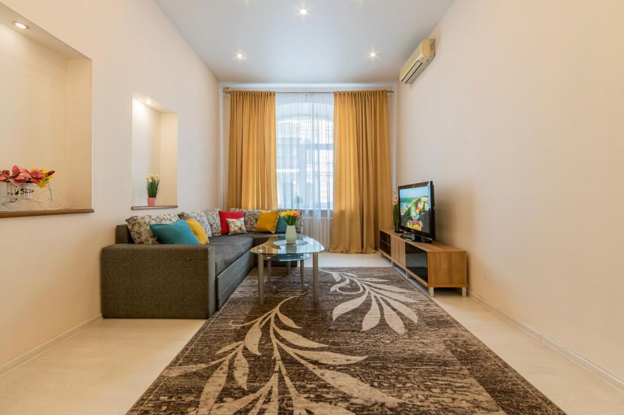 Ferienwohnung 2К Квартира Між Майданом Та Софією Київською Exterior foto