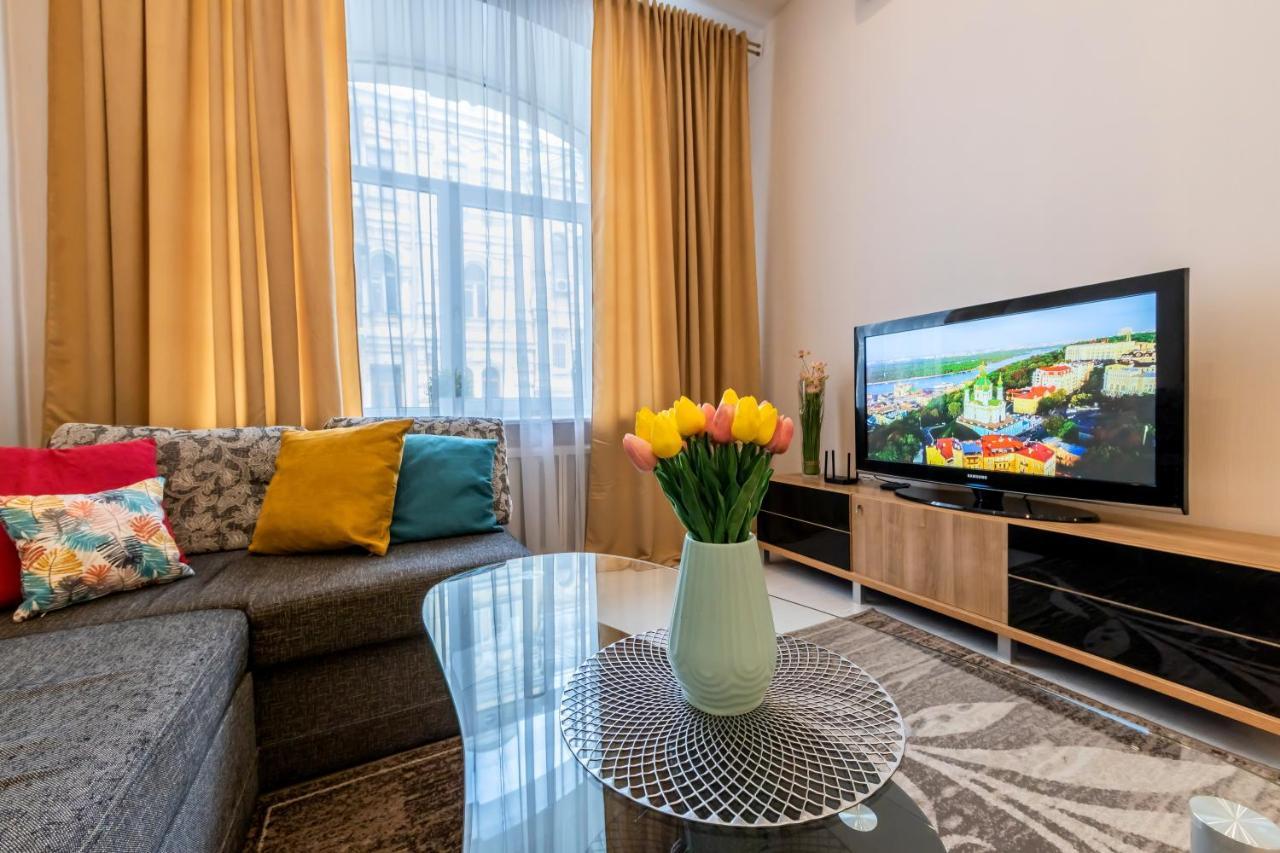 Ferienwohnung 2К Квартира Між Майданом Та Софією Київською Exterior foto