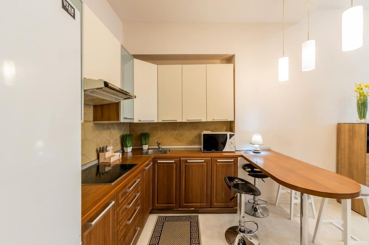 Ferienwohnung 2К Квартира Між Майданом Та Софією Київською Exterior foto