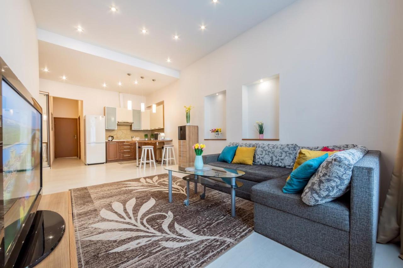 Ferienwohnung 2К Квартира Між Майданом Та Софією Київською Exterior foto